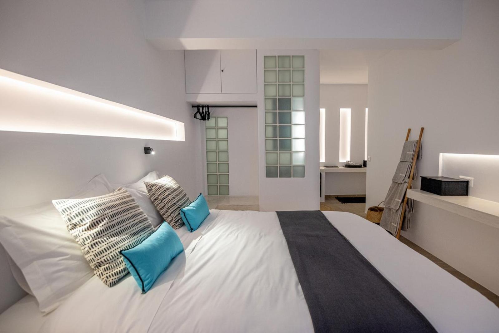 Seamento Suites Tinos Room photo