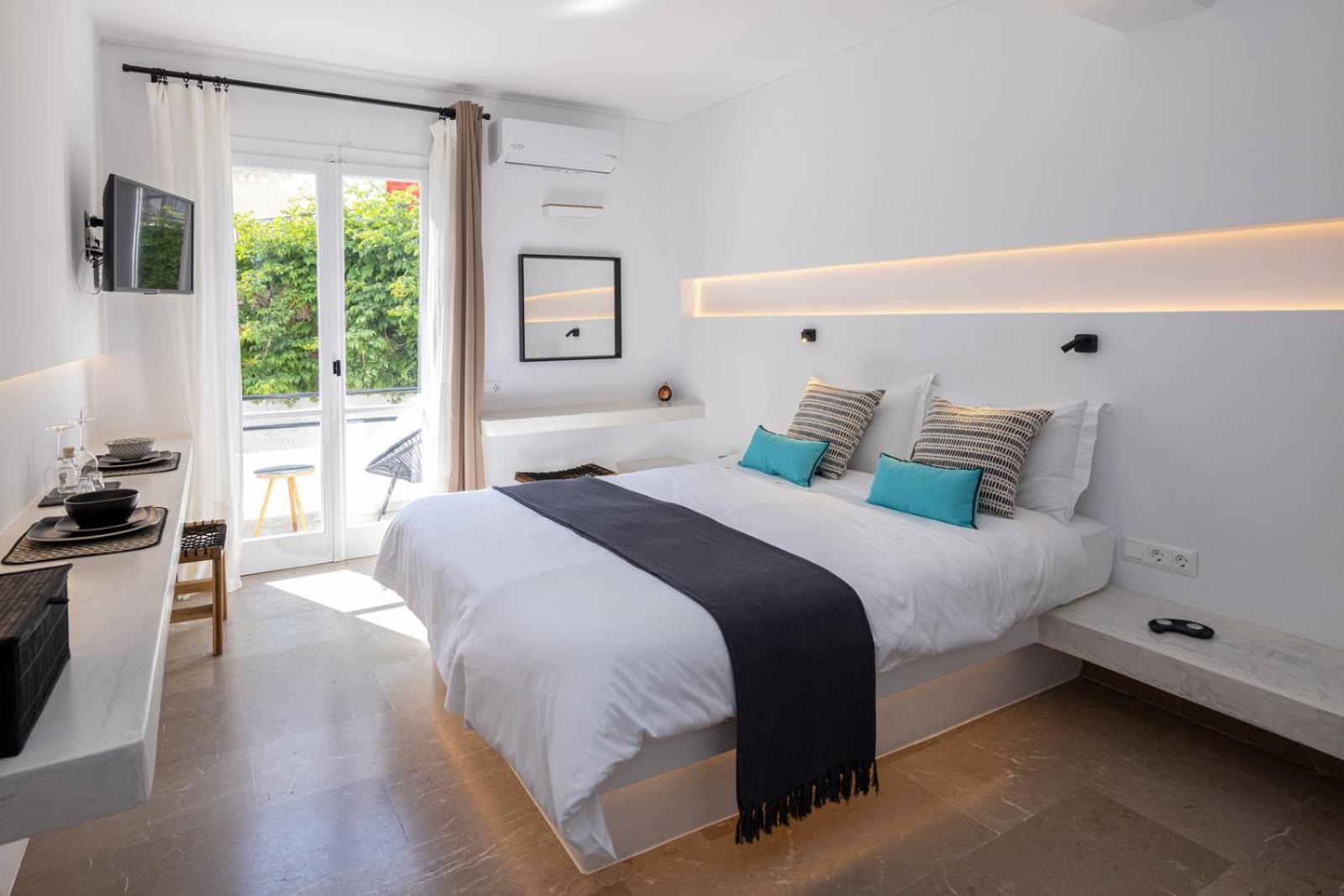 Seamento Suites Tinos Room photo