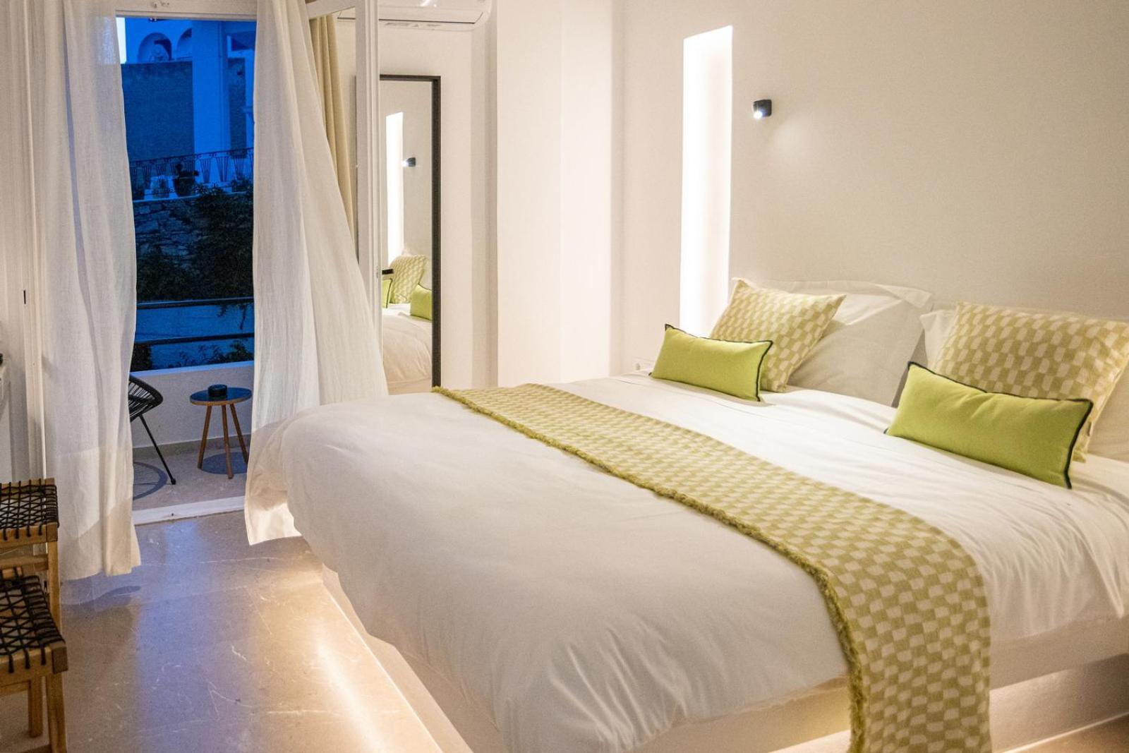 Seamento Suites Tinos Room photo